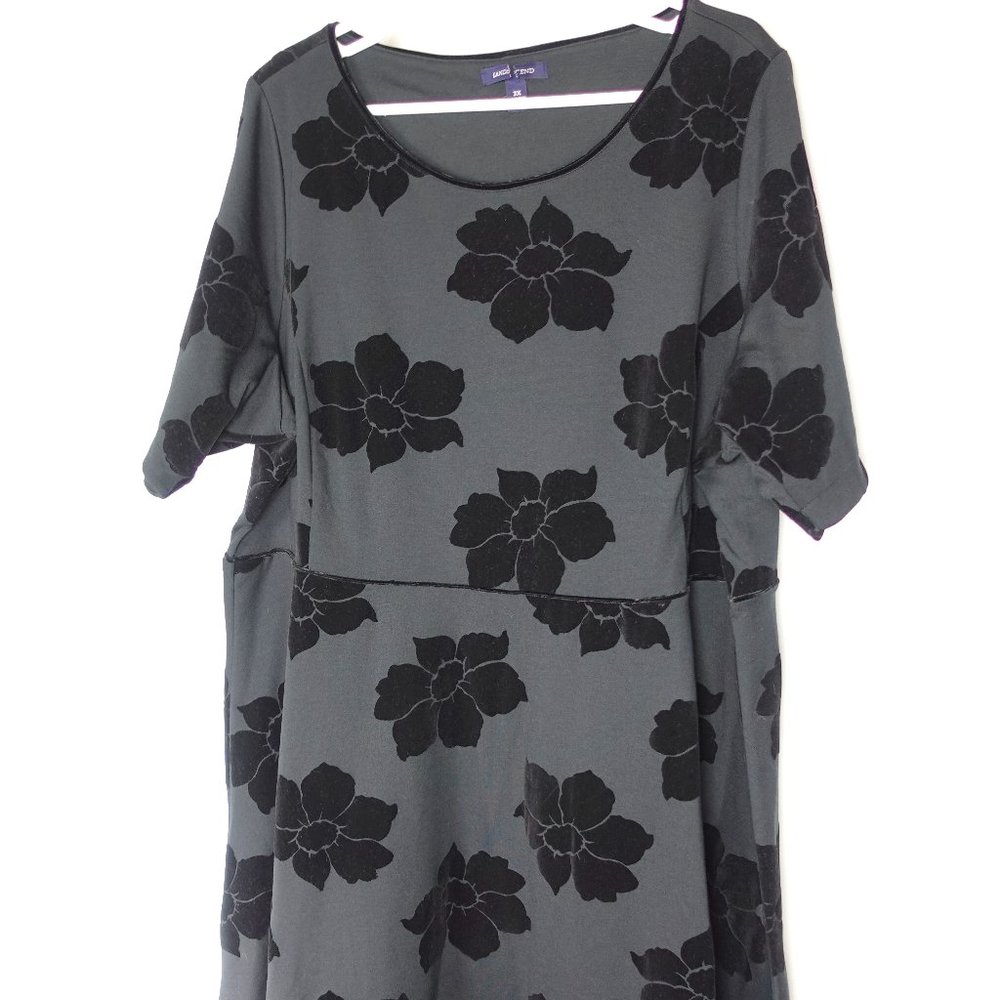 3x Thick Dark Gray Dress with Black VELVET flowers